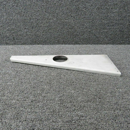 95-410030-140 (Use: 95-410030-602) Beech 95-C55 Support Heater & Radio RH