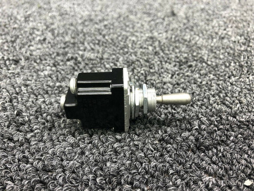 MS24523-31 (Alt: 1TL1-5) Micro Switch Toggle Switch