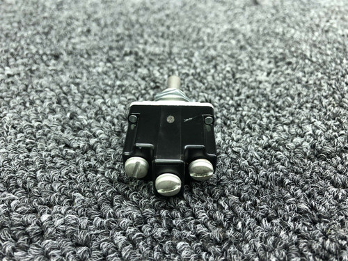 MS24523-31 (Alt: 1TL1-5) Micro Switch Toggle Switch