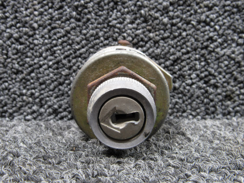 C292501-0105 Cessna C-152 Ignition Switch Assembly (Less Key)
