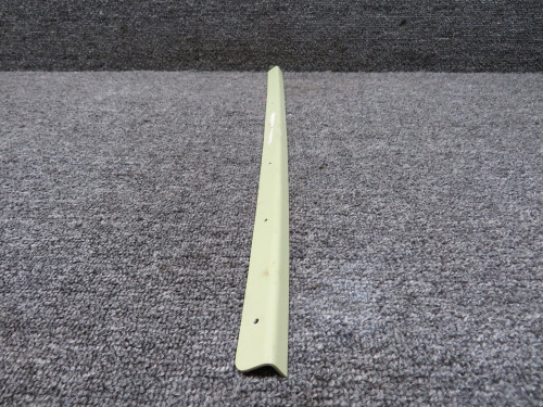 2422520-7 LearJet Retainer Seal Channel