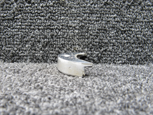 31-7296-5 Cessna Citation 560 Ultra Wing Tip Light Lens Forward Retainer Assy