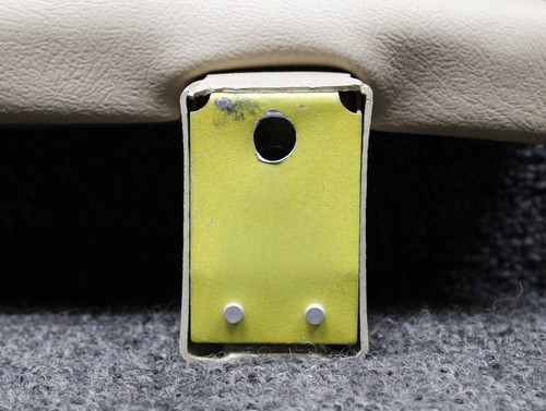 25481-006 Piper PA30 Armrest Forward LH