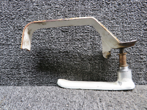 97198-000, 97562-000 Piper PA36-375 Cockpit Door Handle Assembly