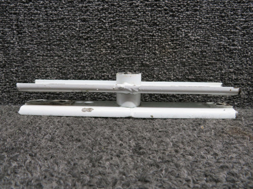 97606-000 Piper PA36-375 Inboard Aileron Bellcrank Assembly