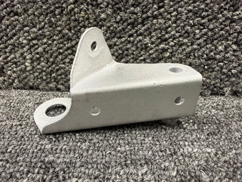 24819-000 Piper PA-24-250 Main Gear Door Bracket Assembly LH