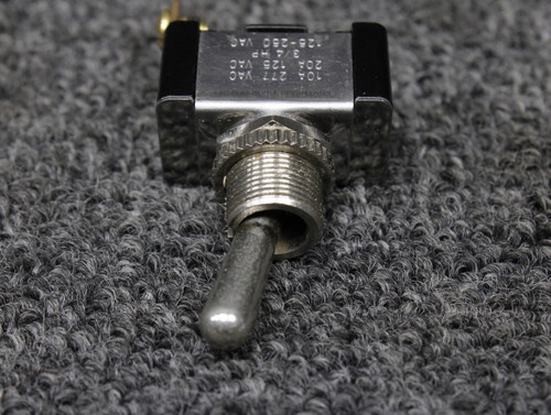 E-60272 (Alt: LR-39145) Carling Toggle Switch (Volts: 125-250, Amps: 10 or 20)