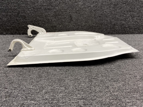 35-815055-165 (Use: 35-815055-159) Beechcraft A36 Inboard Main Gear Door RH