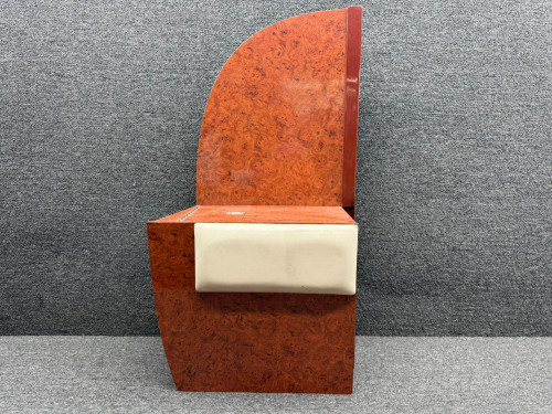 579-596 Piper PA-31T Storage Cabinet