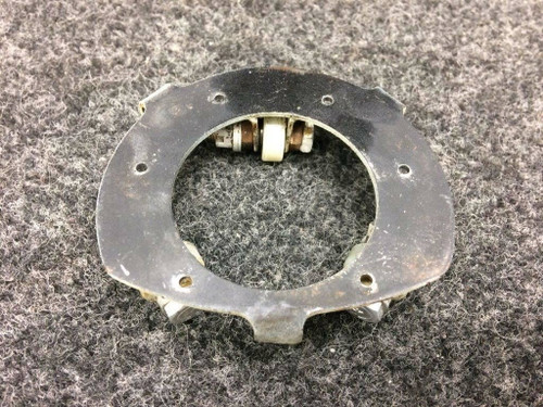 21471-000 Piper PA24-250 Bracket Assembly Control Shaft Roller