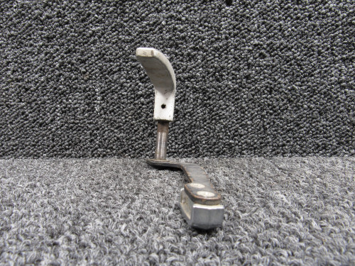 77514-011 Piper PA-38-112 Door Handle Assembly RH