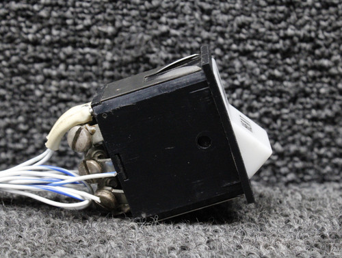 688-296 (Alt: 8941K699) Piper PA46-310P Auxiliary Cabin Heat Rocker Switch