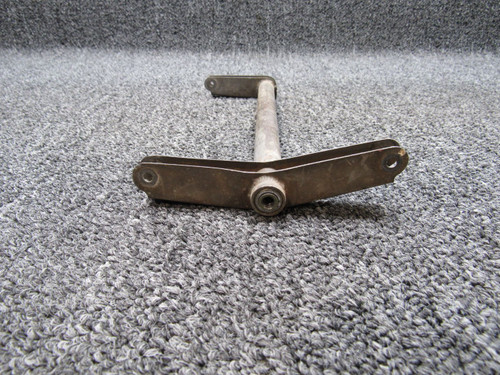 1217025-1 Cessna 210 Nose Gear Door Torque Tube Assembly