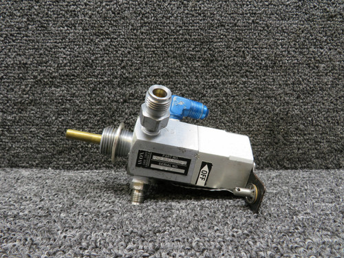 航空計器　OXYGEN REGULATOR 航空計器 OXYGEN REGULATOR Oxygen regulators