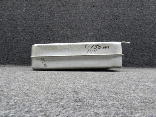 0426508-204 Cessna 150M Fuel Tank Assembly RH