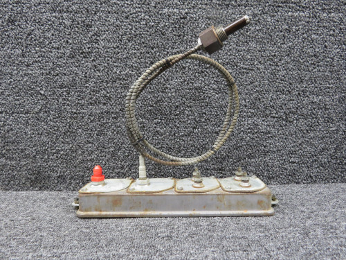 0413378-2 Cessna 150D Engine Gauge Cluster Assembly with Oil Temp Probe