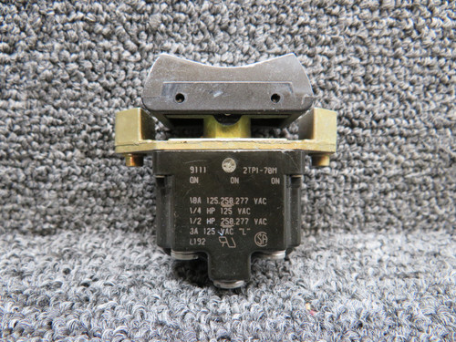 2TP1-70M Hawker 125-800A Rocker Switch