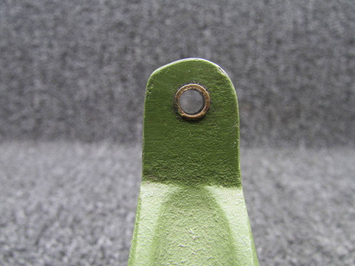 35-524138 (Use: 002-410039-3) Beechcraft E-55 Co-Pilot Bellcrank Assy
