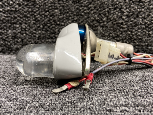 A650-PG-D-28 (Alt: 472-602) Whelen Wing Navigation Light Assy RH (28V, Green)