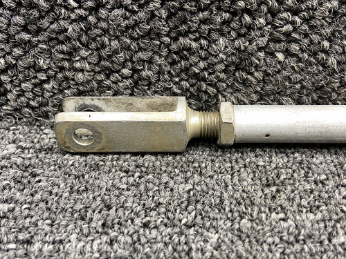 400050-001 Piper PA60-602P Aerostar Main Gear Door Retract Rod