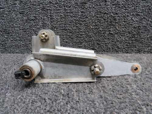 5025005-2 (Use: 5025005-16) Cessna 310Q Bellcrank Assembly Inbd RH