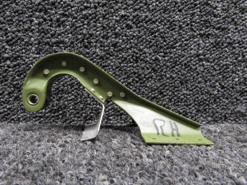 35-815055-115 Beech Main Gear Outbd RH Door Hinge