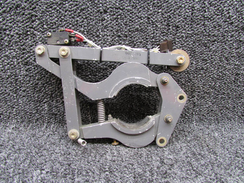 D110-1, D123-1, C006-2 Robinson R44II Main Rotor Brake Assy w Arms and Springs