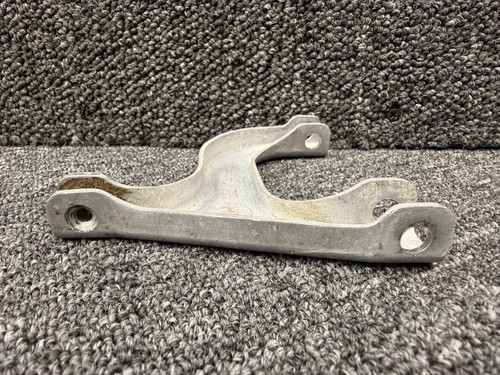35-815118 Beechcraft E-55 Landing Gear Retract Arm Actuator Idler