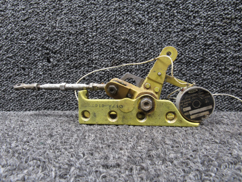 017A-61677-22 Mitsubishi MU2B-20 Aileron Trim Control Bracket Assembly RH