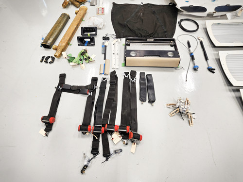 Piper PA46-500TP Interior Set with Seats, Carpet, Headliner, and Accessories