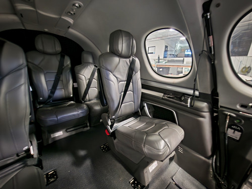 Cirrus SF50 Interior Set with Seats, Carpet, Headliner, and Panels