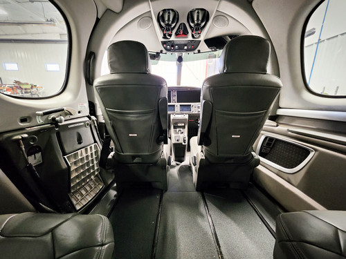 Cirrus SF50 Interior Set with Seats, Carpet, Headliner, and Panels