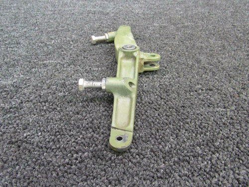35-521158-8 (Use: 35-521158-16) Beechcraft 55 Aileron Bellcrank RH