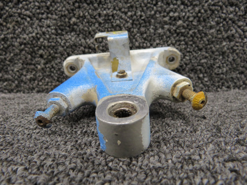 17051-000 Piper PA-23-160 Stabilizer Bracket Assembly