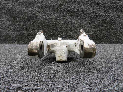 35-825193-1 Beechcraft 95-C55 Nose Landing Gear Lower Shock Knee