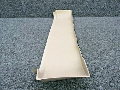 1215061-3 Cessna 206H Upper Aft Baggage Compartment Molding