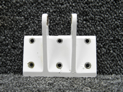 5565440-9 Cessna 500 Elevator Trim Tab Horn