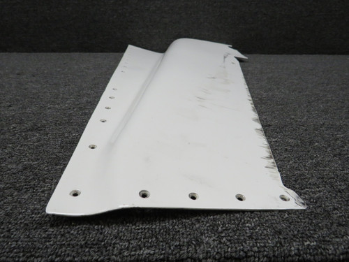 6232237-36 Cessna Citation III 650 Lower Bullet Center Assembly RH