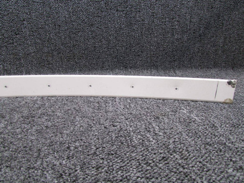 63070-007 Piper PA28-140 Trim Strip Windshield Center