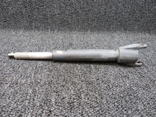 35-521212 / 45-521212-5 Beech 35-B33 Flap Actuator Housing W/ Piston RH