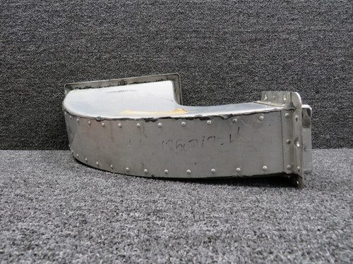 1250716-1 Cessna 210D Air Box Outboard Duct Assembly RH (Worn)