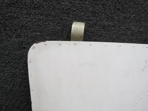 0711101-29 (Use: 0711101-33) Cessna 172B Baggage Door Assembly