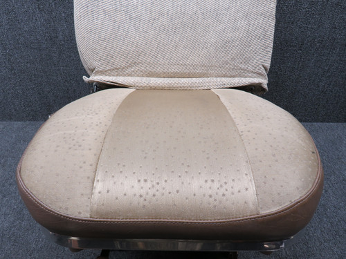 0500104-74 Cessna 172B Pilot Seat Assembly