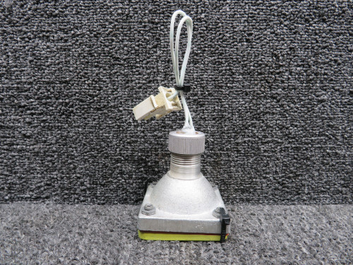 84579-002 (Alt: 572-600) Piper PA34-220T Light Assembly Wing De-Ice