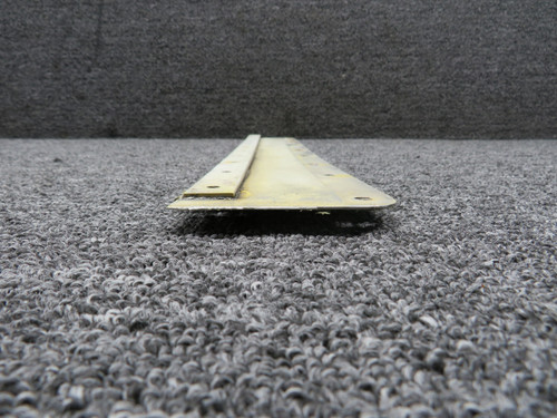 6522007-27 Cessna Citation S550 Main Gear Door Strap