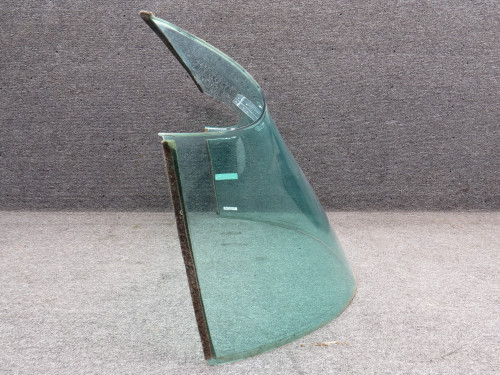 0413419-202 Cessna 152 Windshield Assembly