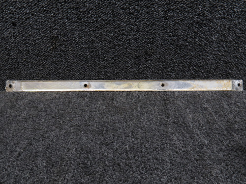 0412042-1 Cessna 152 Window Retainer Rear