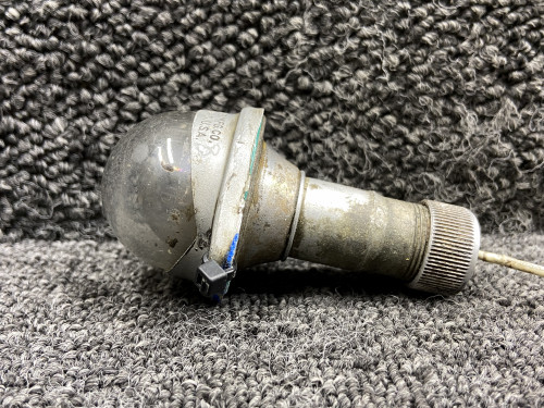 472-667 (Use: 472-736) Piper PA24-250 Stinger Tailcone Light Assembly