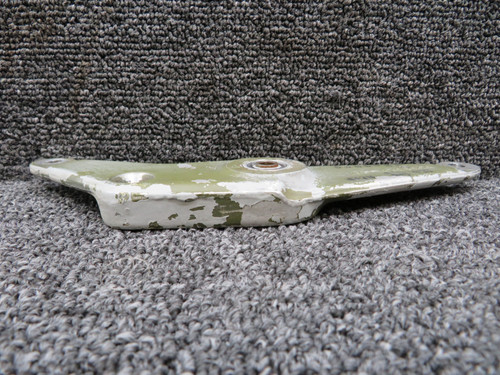 5565626-2 Cessna Citation S550 Nose Wheel Steering Bellcrank