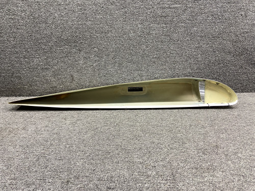 0923100-5 (Use: 0923100-7) Cessna 162 Wing Tip Assembly LH